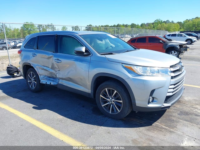 2019 5TDKZRFH0KS565994 main image