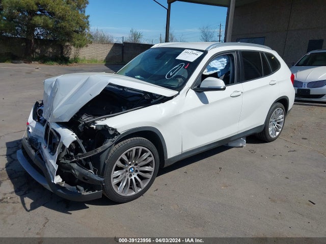 BMW X1 Sdrive28i 2014 WBAVM1C51EVW52771 Image 2