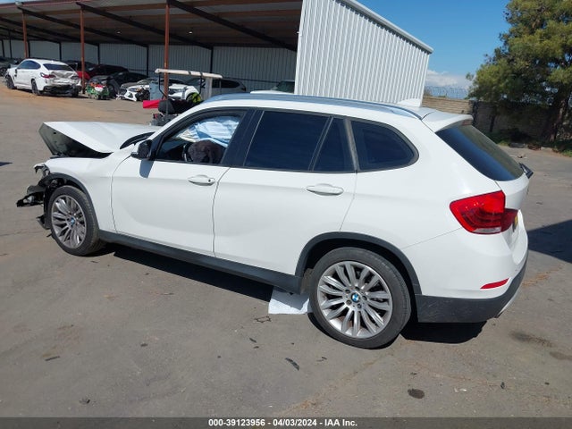 BMW X1 Sdrive28i 2014 WBAVM1C51EVW52771 Image 3