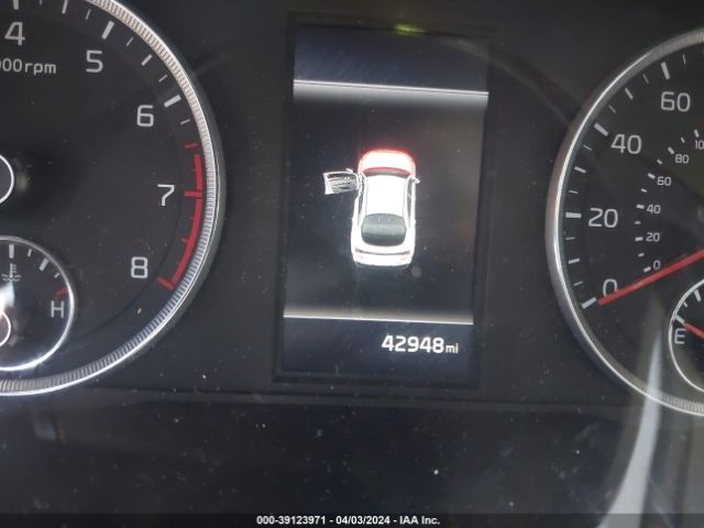 5XXG14J26NG134830 KIA K5 LXS