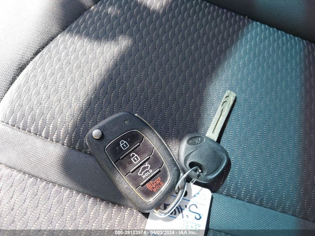 Hyundai SONATA SE 2019 5NPE24AF8KH801291 Image 11