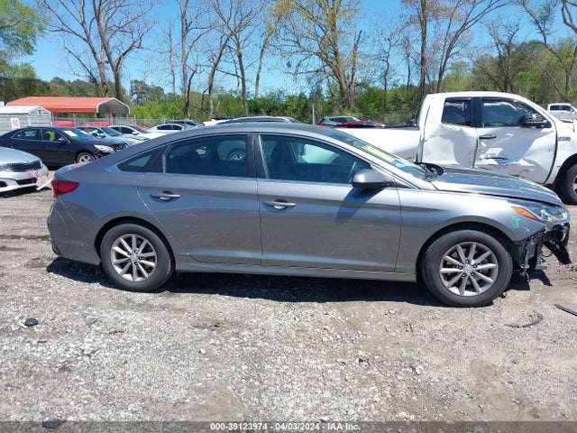 Hyundai SONATA SE 2019 5NPE24AF8KH801291 Image 13