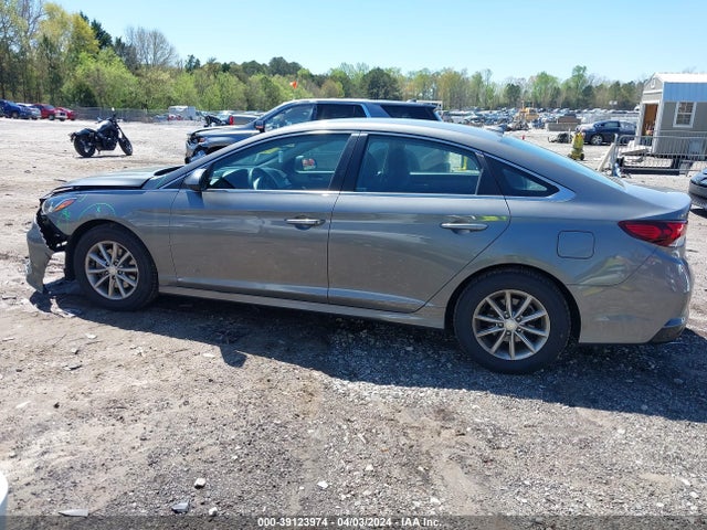 Hyundai SONATA SE 2019 5NPE24AF8KH801291 Image 14