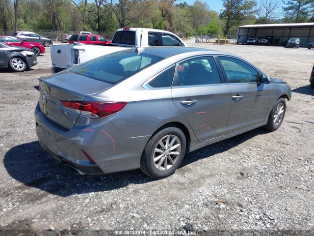 Hyundai SONATA SE 2019 5NPE24AF8KH801291 Image 4