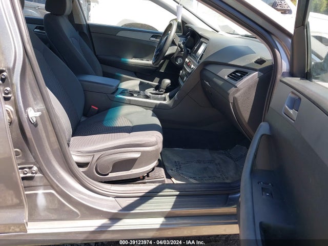 Hyundai SONATA SE 2019 5NPE24AF8KH801291 Image 5