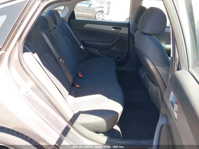 Hyundai SONATA SE 2019 5NPE24AF8KH801291 Image 8