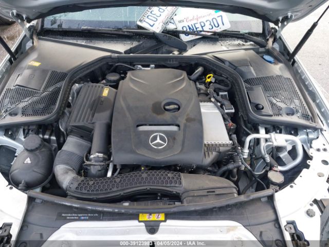 55SWF4JB4GU106705 Mercedes-Benz C 300 Luxury/sport