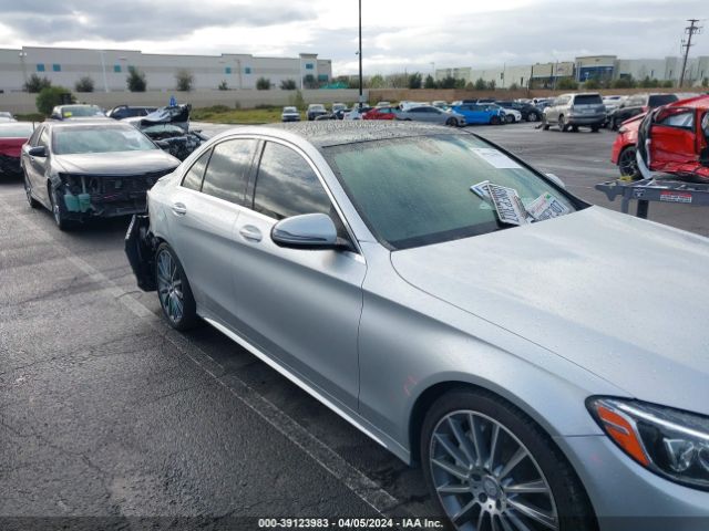 55SWF4JB4GU106705 Mercedes-Benz C 300 Luxury/sport
