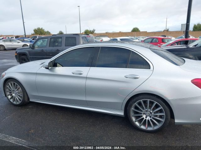 55SWF4JB4GU106705 Mercedes-Benz C 300 Luxury/sport