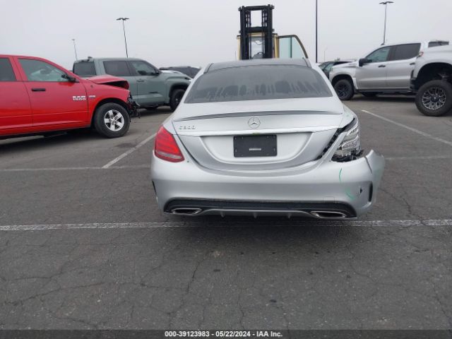 55SWF4JB4GU106705 Mercedes-Benz C 300 Luxury/sport