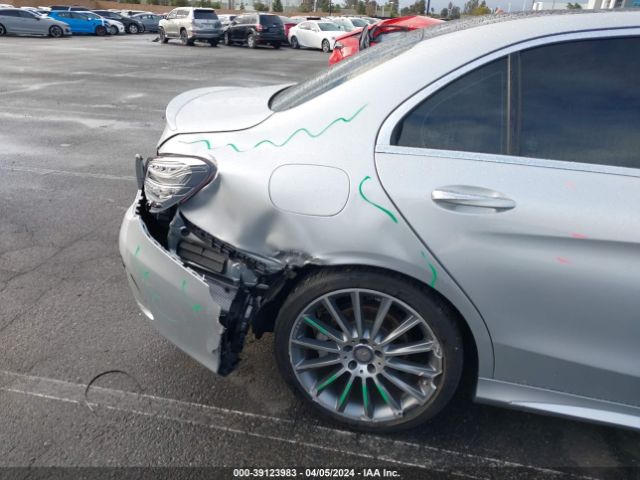 55SWF4JB4GU106705 Mercedes-Benz C 300 Luxury/sport