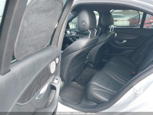 55SWF4JB4GU106705 Mercedes-Benz C 300 Luxury/sport