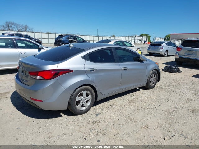 Hyundai ELANTRA SE 2015 5NPDH4AE0FH614523 Image 4