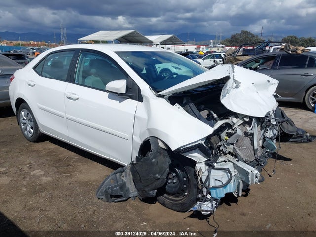Toyota COROLLA LE 2016 5YFBURHE7GP476540 головне зображення