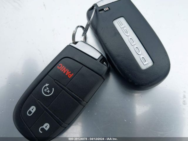 1C4RDJAG2HC881050 Dodge Durango Sxt Awd