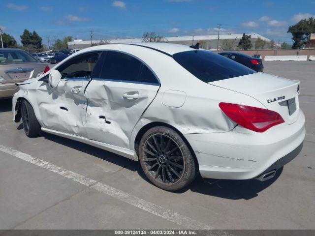 2014 MERCEDES-BENZ CLA 250 WDDSJ4EB7EN138044 Photo 2
