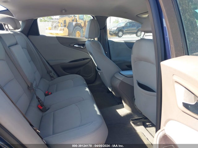 Chevrolet Malibu 1fl 2018 1G1ZC5ST1JF167915 Image 8