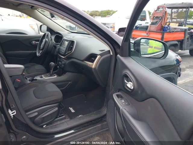Jeep Cherokee Latitude 2016 1C4PJLCS1GW363585 Image 5