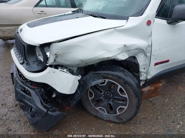 ZACCJBCB6HPE86872 Jeep Renegade Trailhawk 4x4