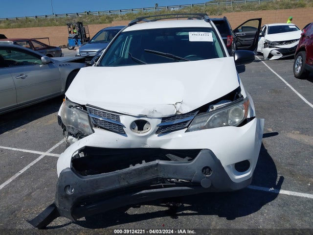 Toyota RAV4 LE 2014 2T3ZFREV3EW110655 Image 12