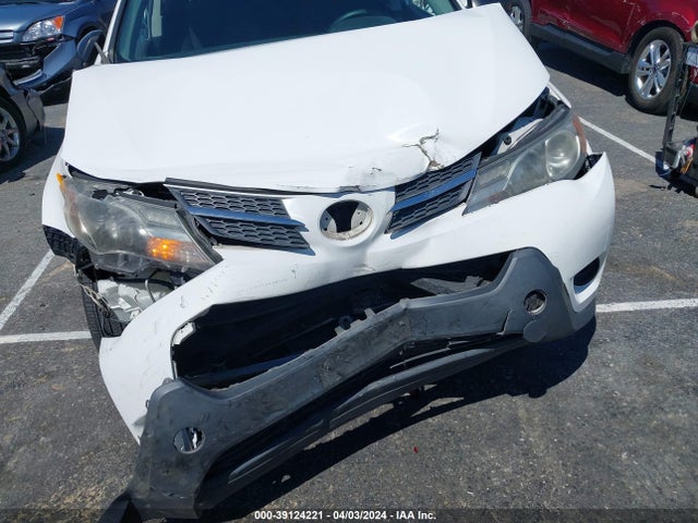 Toyota RAV4 LE 2014 2T3ZFREV3EW110655 Image 6