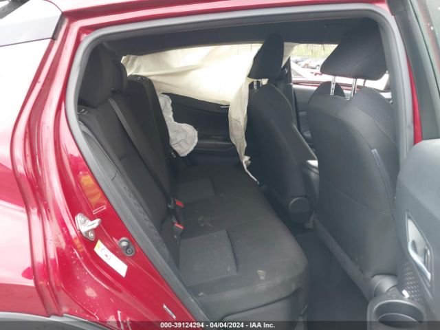 JTNKHMBX2K1033853 Toyota C-HR XLE