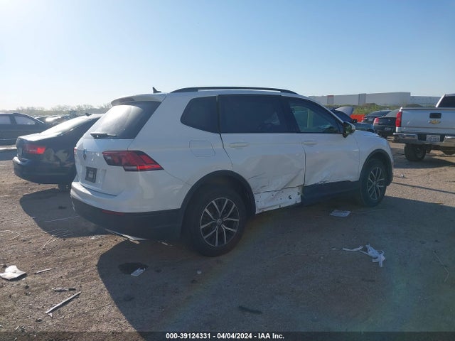 3VV1B7AX3MM045831 Volkswagen Tiguan 2.0t S