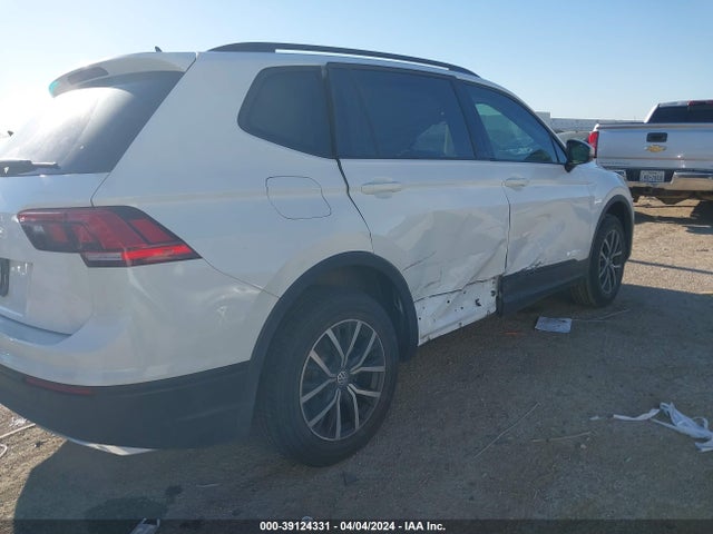 3VV1B7AX3MM045831 Volkswagen Tiguan 2.0t S