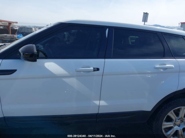 SALVP2BG3GH081815 Land Rover Range Rover Evoque Se/se Premium