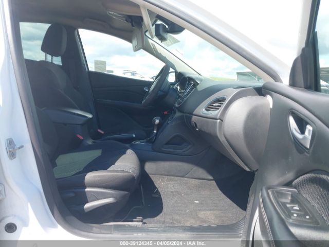 1C3CDFFA8GD796668 Dodge Dart Sxt Sport
