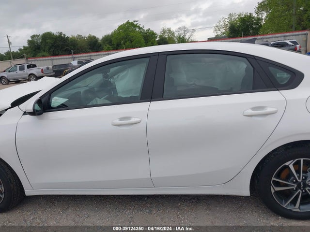 KIA Forte Lxs 2023 3KPF24AD9PE566575 Image 14