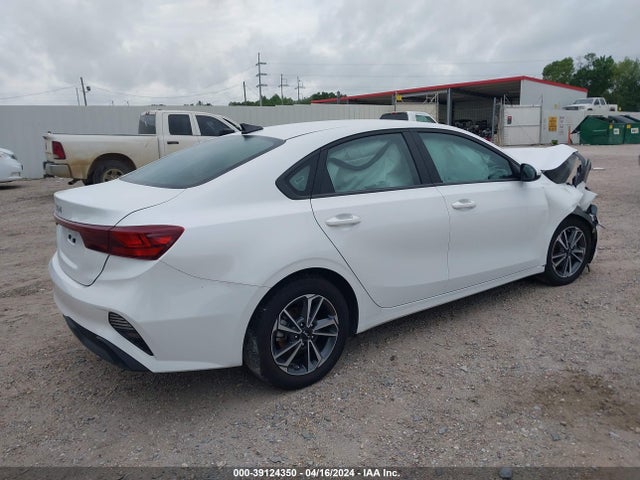 KIA Forte Lxs 2023 3KPF24AD9PE566575 Image 4