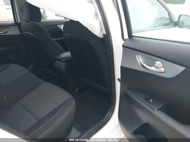 KIA Forte Lxs 2023 3KPF24AD9PE566575 Image 8
