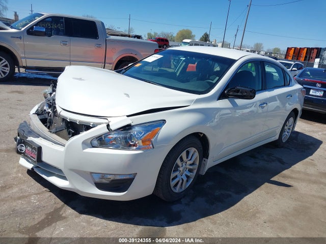 Nissan Altima 2.5 S 2014 1N4AL3AP0EC170671 Image 2