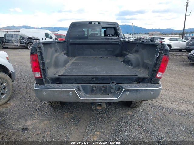 3C6UR5JLXJG106618 RAM 2500 Big Horn  4x4 8' Box