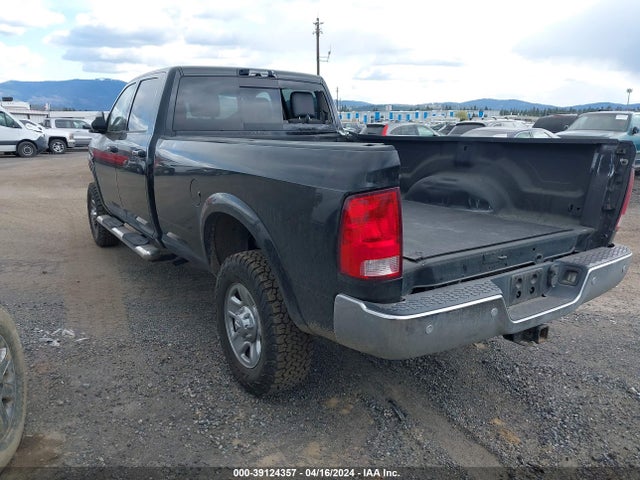 3C6UR5JLXJG106618 RAM 2500 Big Horn  4x4 8' Box