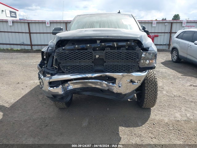 3C6UR5JLXJG106618 RAM 2500 Big Horn  4x4 8' Box