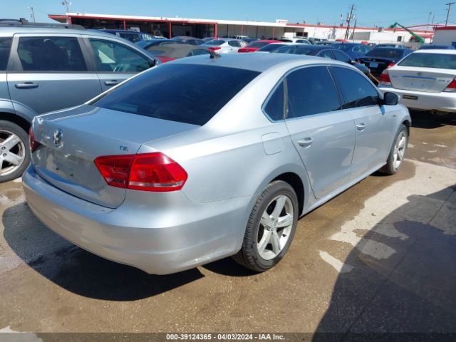 1VWAS7A39FC109576 Volkswagen Passat 1.8t Limited Edition