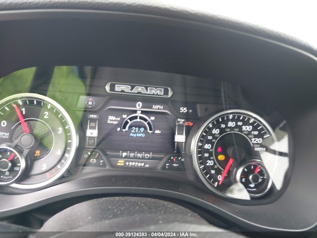 1C6SRFJM7LN212539 RAM 1500 Laramie  4x4 5'7 Box