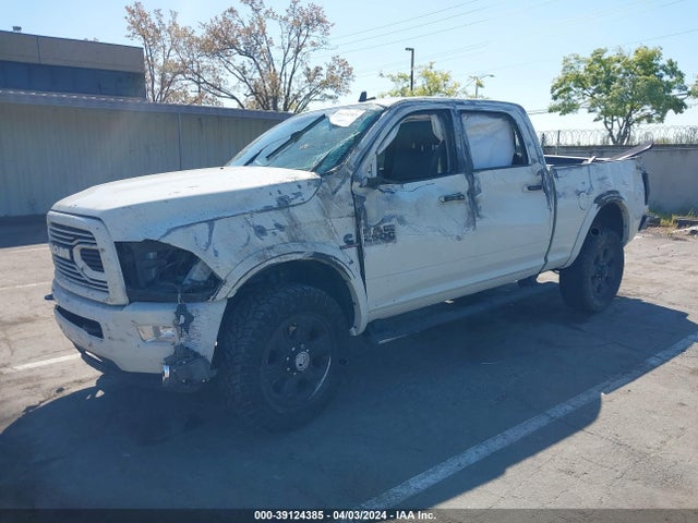 3C6UR5FL2JG418778 RAM 2500 Laramie  4x4 6'4 Box