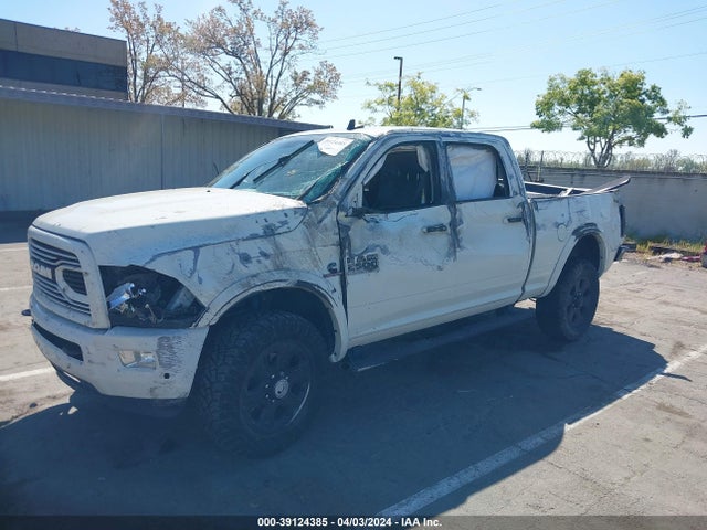 3C6UR5FL2JG418778 RAM 2500 Laramie  4x4 6'4 Box