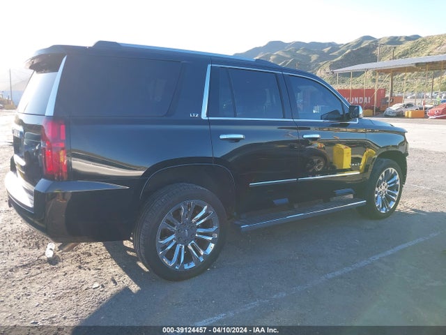 Chevrolet Tahoe Lt 2017 1GNSCBKC8HR127869 Image 14