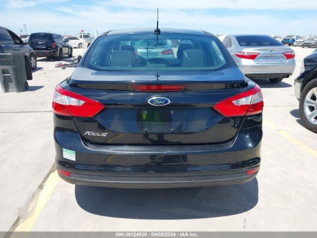 1FADP3E29EL231869 Ford FOCUS S