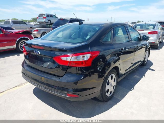 1FADP3E29EL231869 Ford FOCUS S