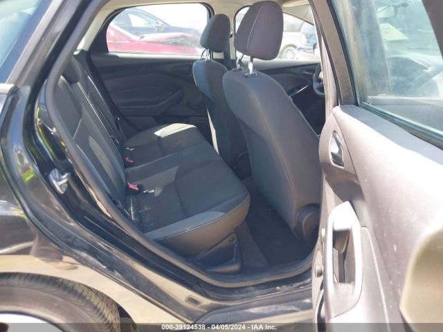 1FADP3E29EL231869 Ford FOCUS S