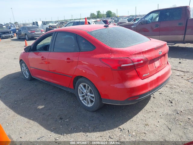 Ford FOCUS SE 2017 1FADP3F20HL225977 Image 3