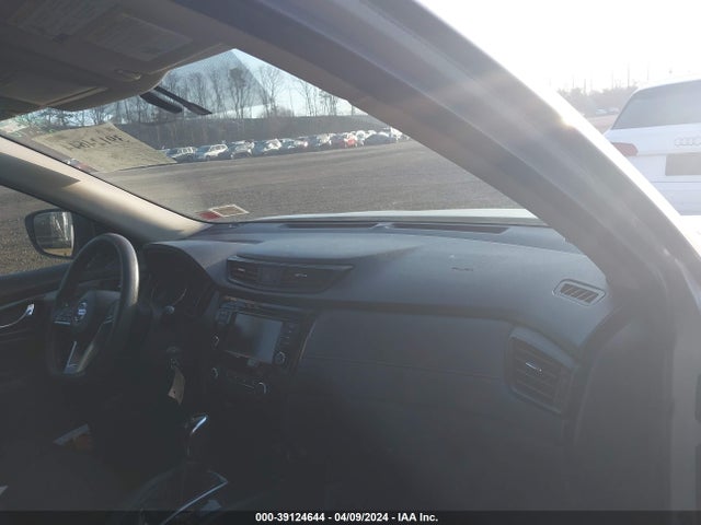 Nissan ROGUE S 2018 KNMAT2MV6JP553080 Image 5