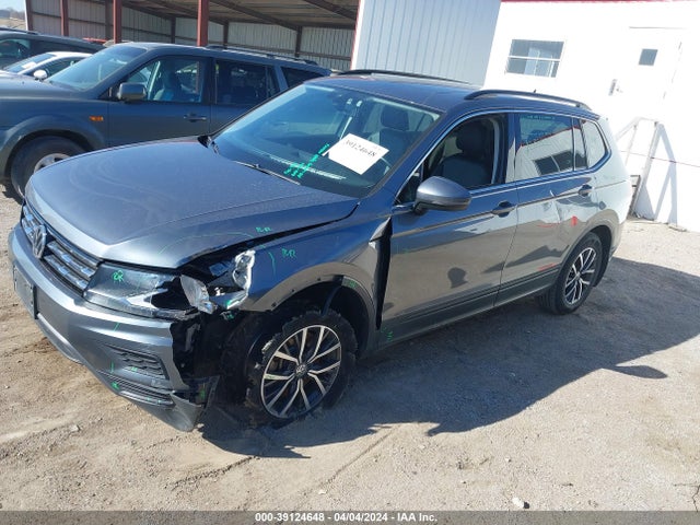 3VV2B7AX4KM181726 Volkswagen Tiguan 2.0t Se/2.0t Sel/2.0t Sel R-line/2.0t Sel R-line Black