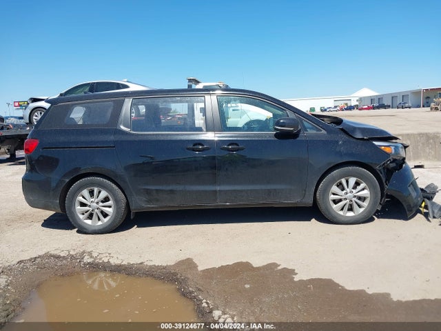 KIA Sedona L 2018 KNDMA5C10J6376468 Image 12