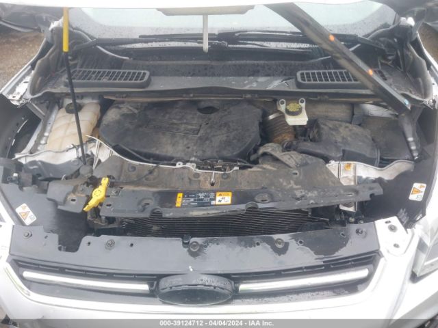 1FMCU0J91EUA21692 Ford Escape Titanium